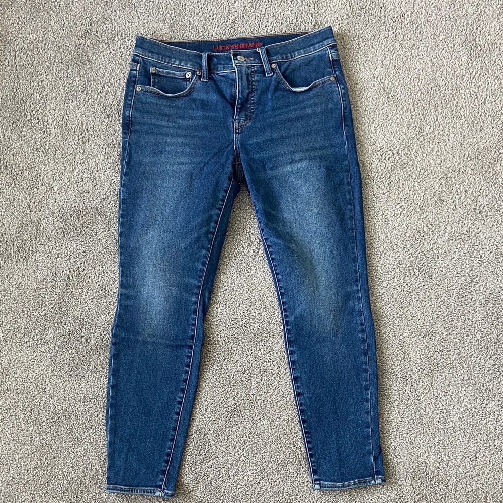 Lucky Brand Women's Skinny Jeans in Blue Wash